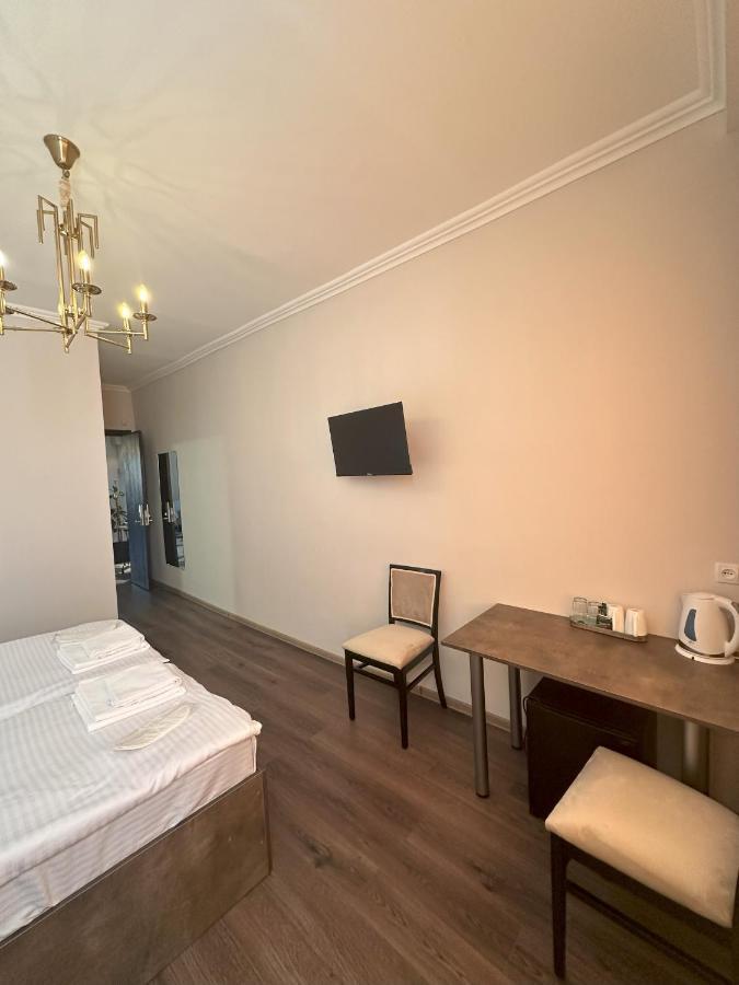 Hotel Bina N28 Kutaissi Exterior foto